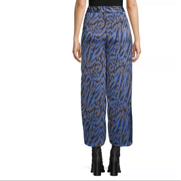 AVA AND AIDEN BLUE ZEBRA PRINT CULOTTES - Picture 2 of 5